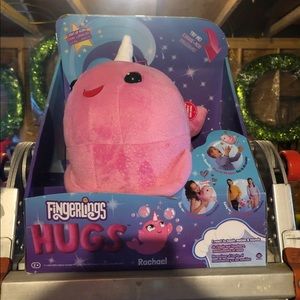 Fingerlings hugs unicorn